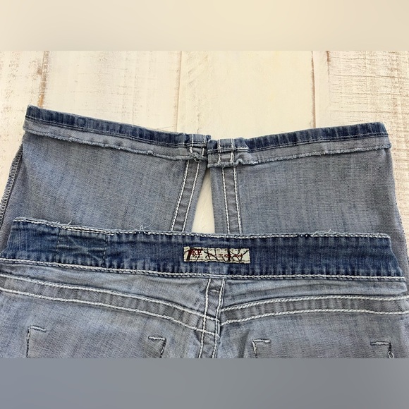 BKE Culture boot cut jeans, size 31 - Picture 4 of 10